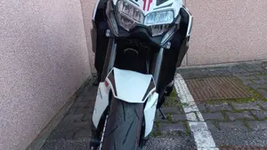 Kawasaki Z 900 (2021 - 24)  (4)