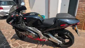 Aprilia   (4)