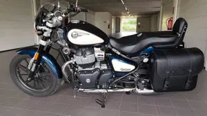 Royal Enfield Super Meteor 650 (2023 - 26) 