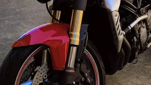 MV Agusta Brutale 750 S (2002 - 06)  (7)