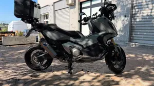 Honda X-ADV 750 (2018 - 20)  (14)
