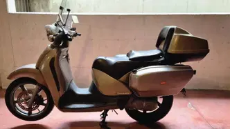 Aprilia Scarabeo 150 T (2000 - 02) usata