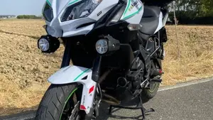 Kawasaki Versys 650 ABS (2015 - 16)  (3)