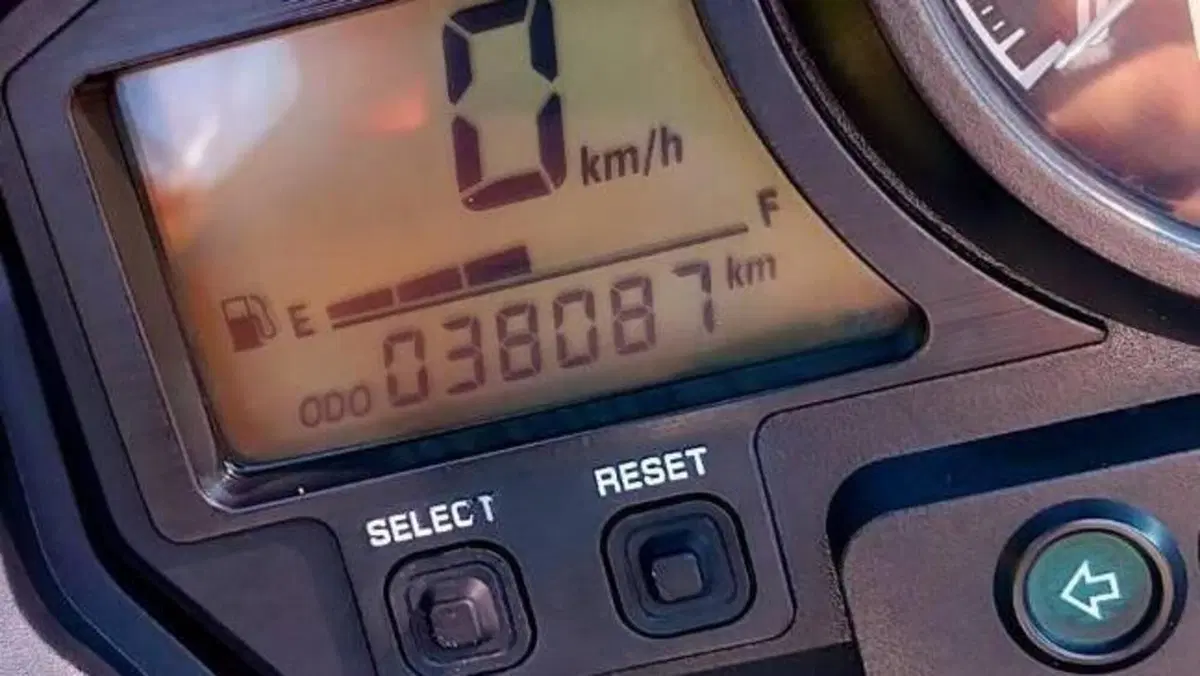 Yamaha TDM 900 (2002 - 14)  (8)