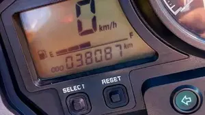 Yamaha TDM 900 (2002 - 14)  (8)