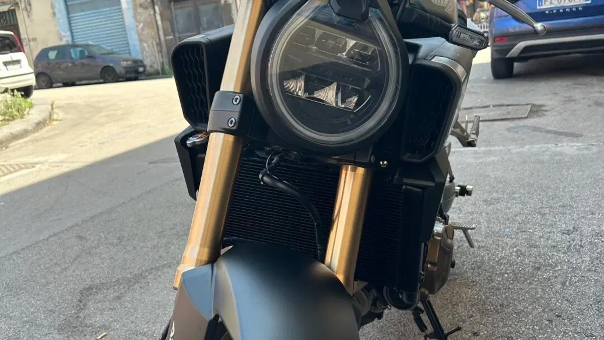 Honda CB 650 R E-Clutch (2024 - 26) 