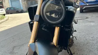 Honda CB 650 R E-Clutch (2024 - 26) usata