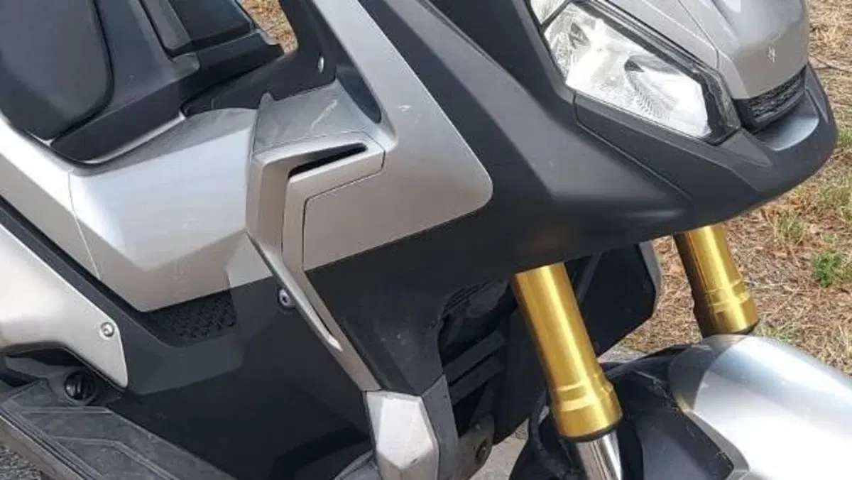 Honda X-ADV 750 (2017)  (4)