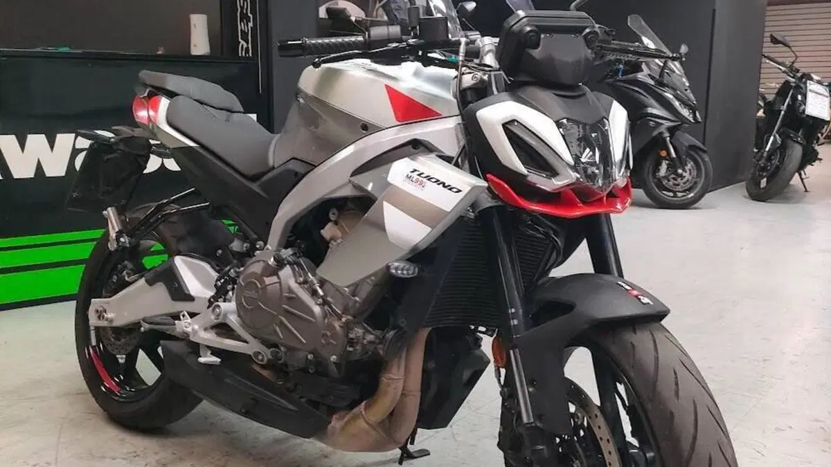 Aprilia Tuono 457 (2025 - 26)  (5)