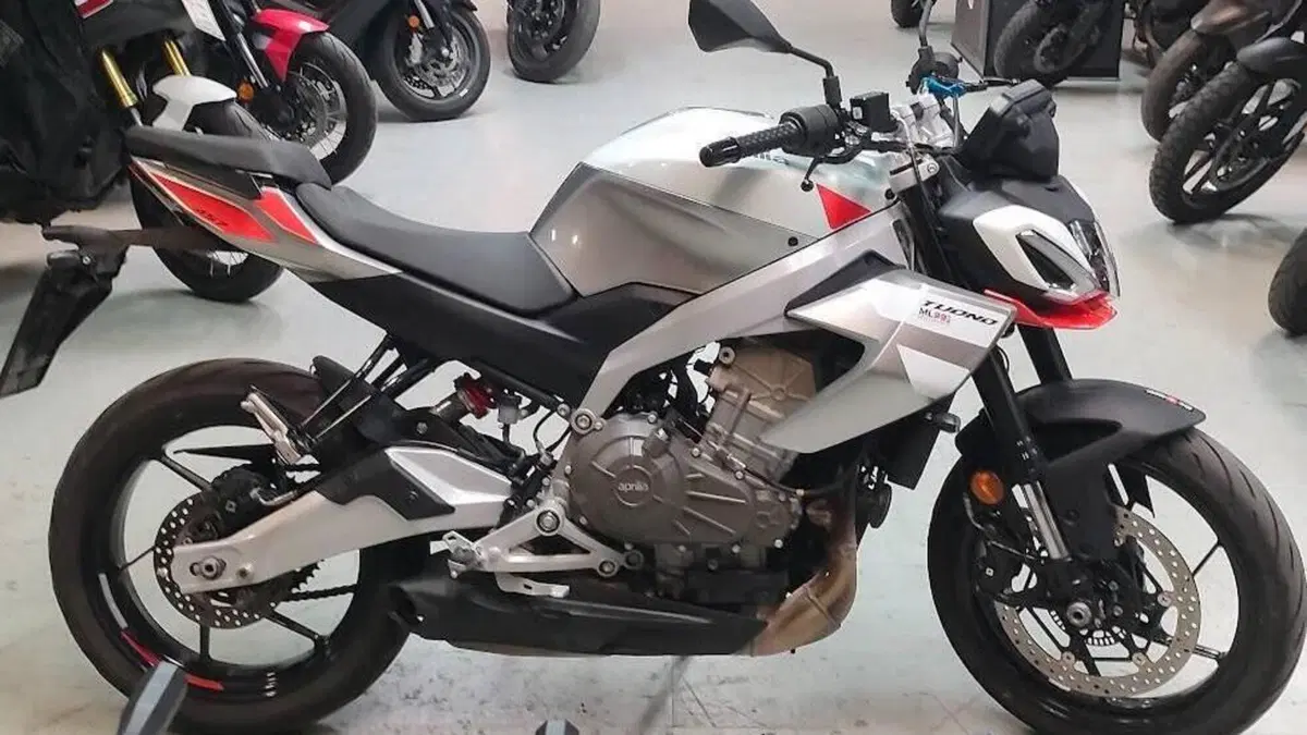 Aprilia Tuono 457 (2025 - 26)  (6)