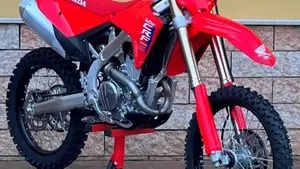 Honda CRF 250R (2026)  (2)