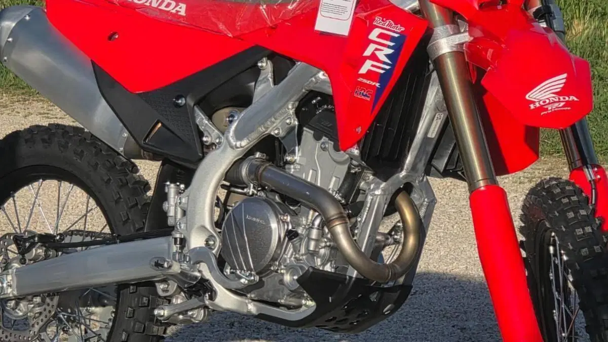 Honda CRF 250R (2026)  (5)