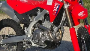 Honda CRF 250R (2026)  (5)