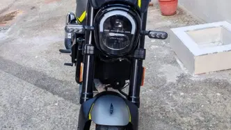 Benelli Leoncino 250 (2021 - 25)