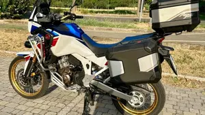 Honda Africa Twin CRF 1100L Adventure Sports DCT Travel Edition (2022 - 23)  (4)