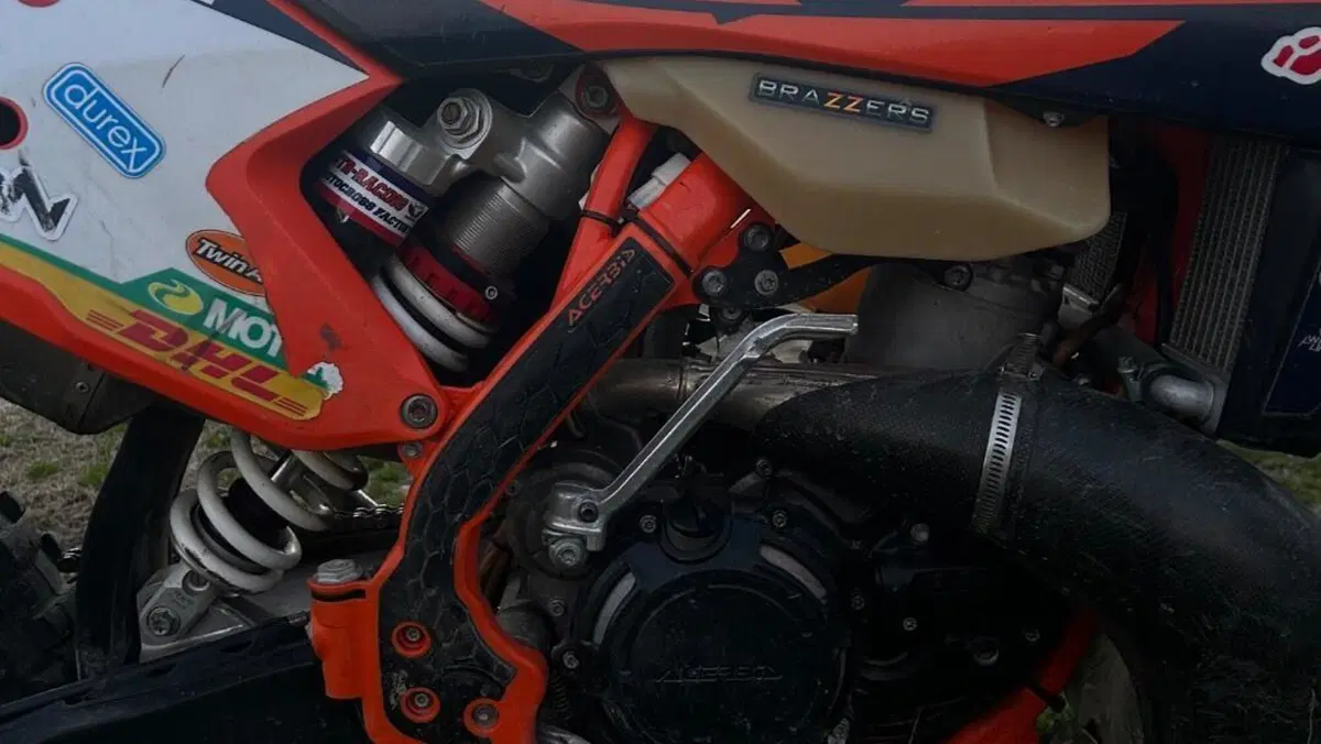KTM 300 EXC E Six Days (2017)  (6)