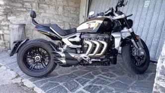 Triumph Rocket 3 R Chrome Edition (2023) usata