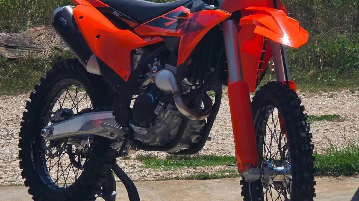 KTM 250 SX-F (2027)  (3)
