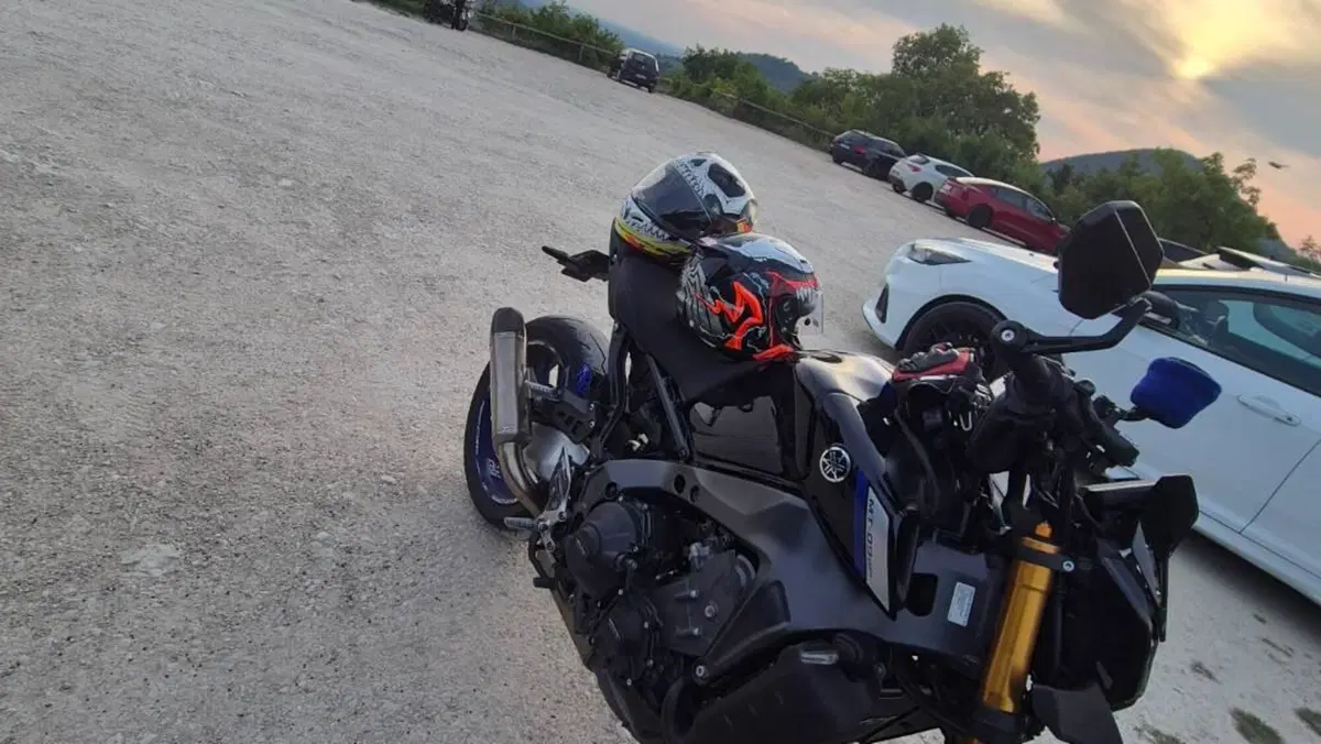 Yamaha MT-09 SP (2021 - 23)  (3)