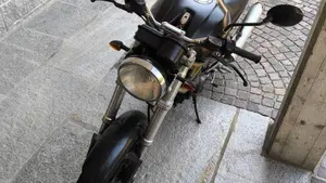 Ducati Monster 600 Dark (1998 - 01)  (2)