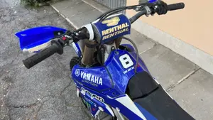 Yamaha YZ 250 (2015)  (11)