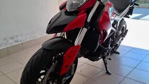 Ducati Hyperstrada 821 (2013 - 15)  (6)