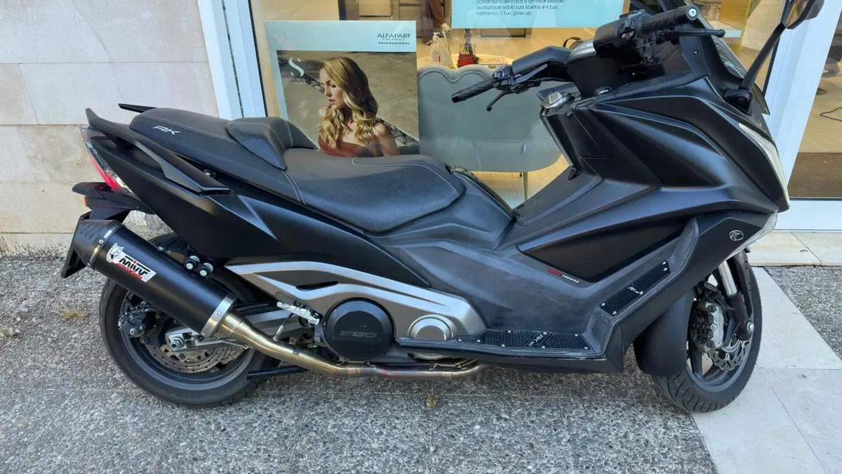 Kymco AK 550 (2017 - 19)  (7)