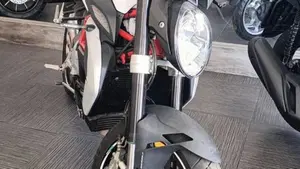 MV Agusta Brutale 800 EAS ABS (2016 - 19)  (2)