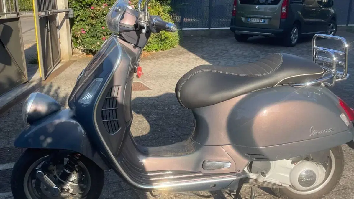 Vespa GTV 250 