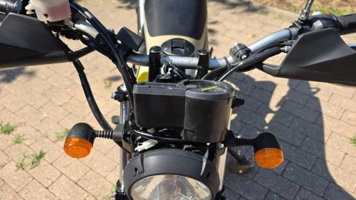 Yamaha Tricker  (14)