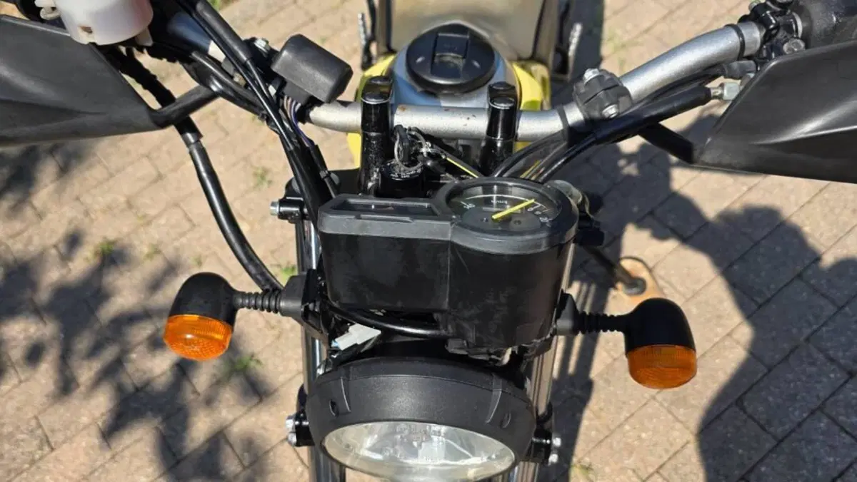 Yamaha Tricker  (16)