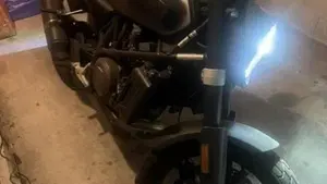 Husqvarna Svartpilen 701 (2019)  (3)