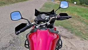 Suzuki V-Strom 650 (2021 - 25)  (6)
