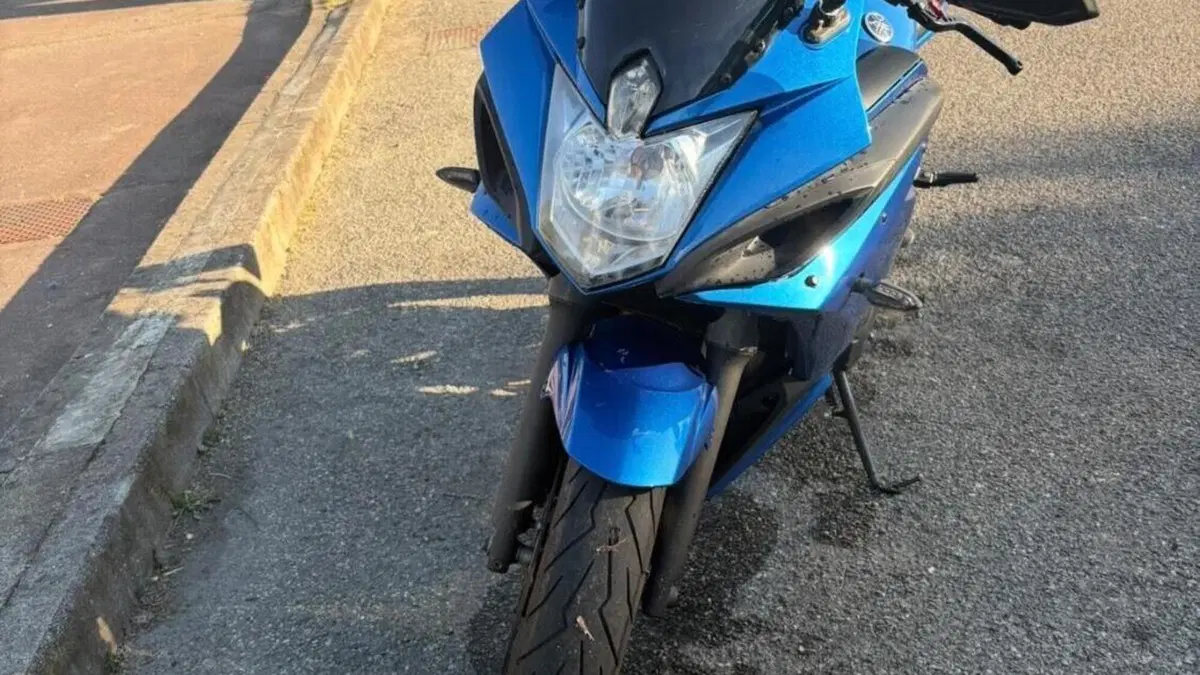 Yamaha XJ6 Diversion F (2010 - 16)  (5)