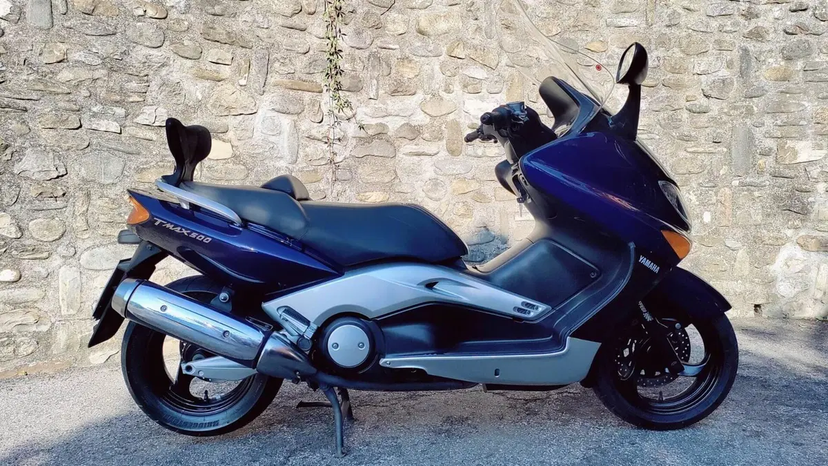 Yamaha T-Max 500 (2001 - 03)  (2)