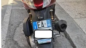 Piaggio Beverly 350 SportTouring ie (2011 - 15)  (5)