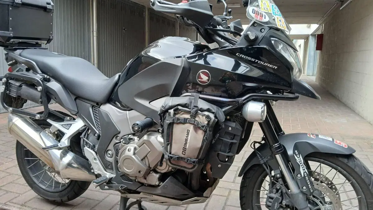 Honda VFR 1200 F DCT ABS (2010 - 16) 