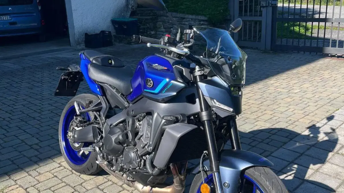 Yamaha MT-09 Y-AMT (2024 - 26) 