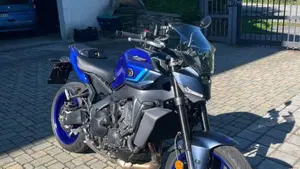 Yamaha MT-09 Y-AMT (2024 - 26) 