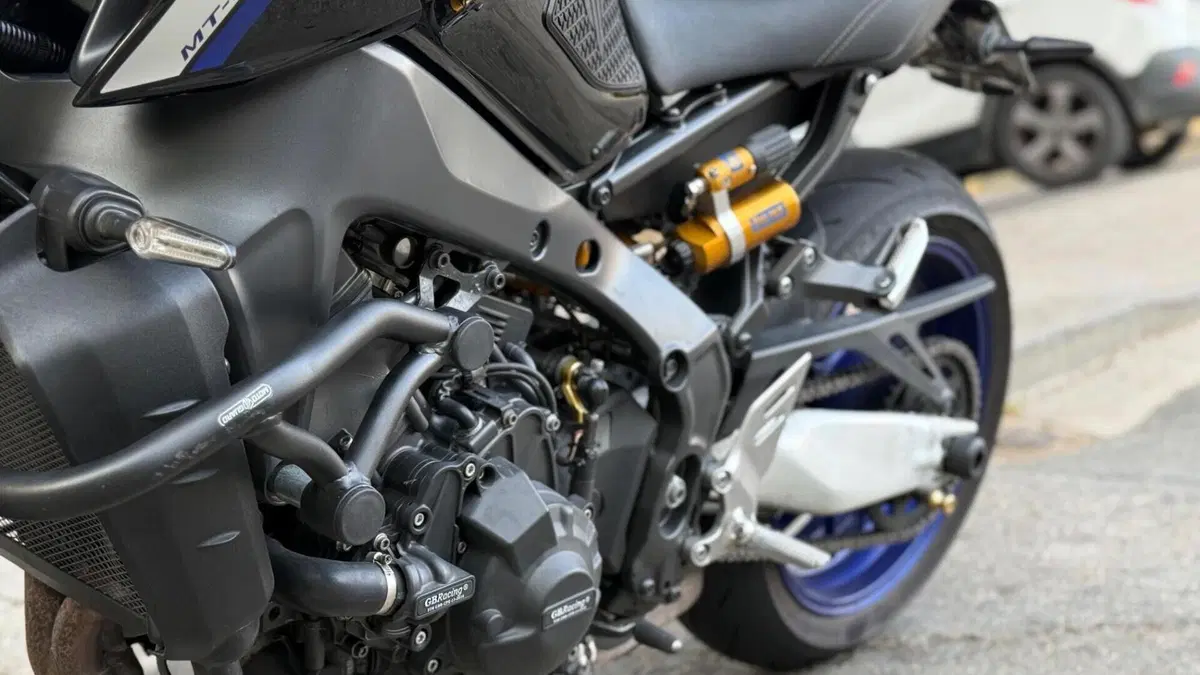 Yamaha MT-09 SP (2021 - 23)  (7)
