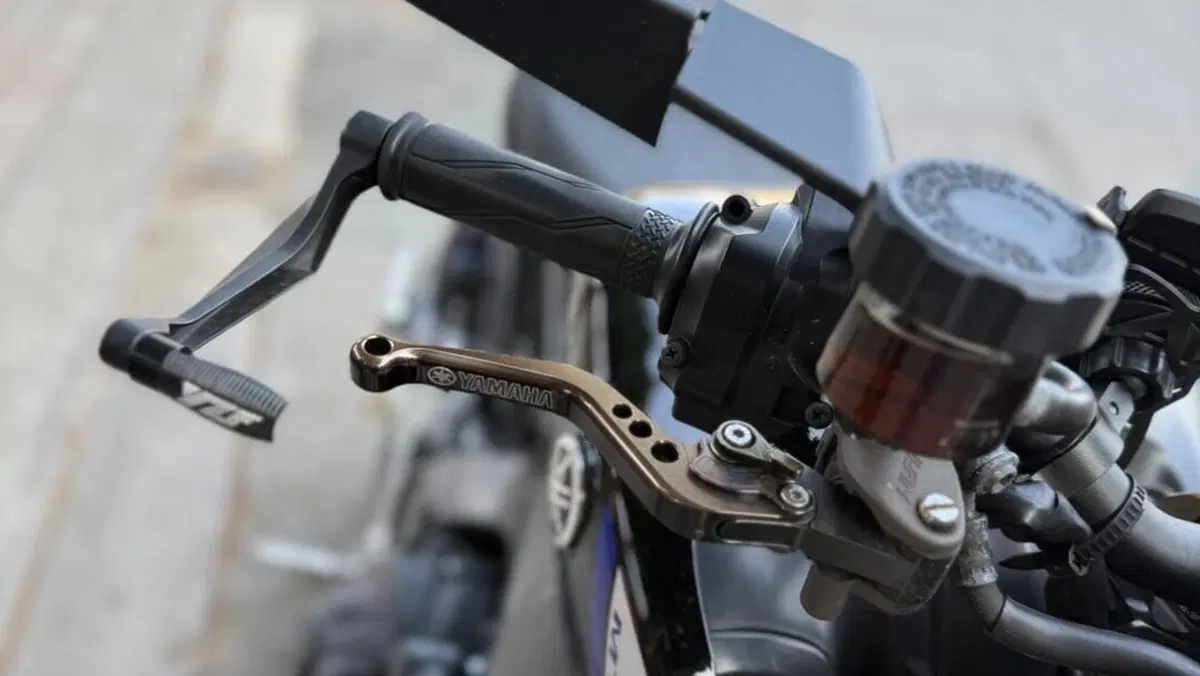 Yamaha MT-09 SP (2021 - 23)  (10)