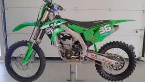 Kawasaki KX250F (2023) 