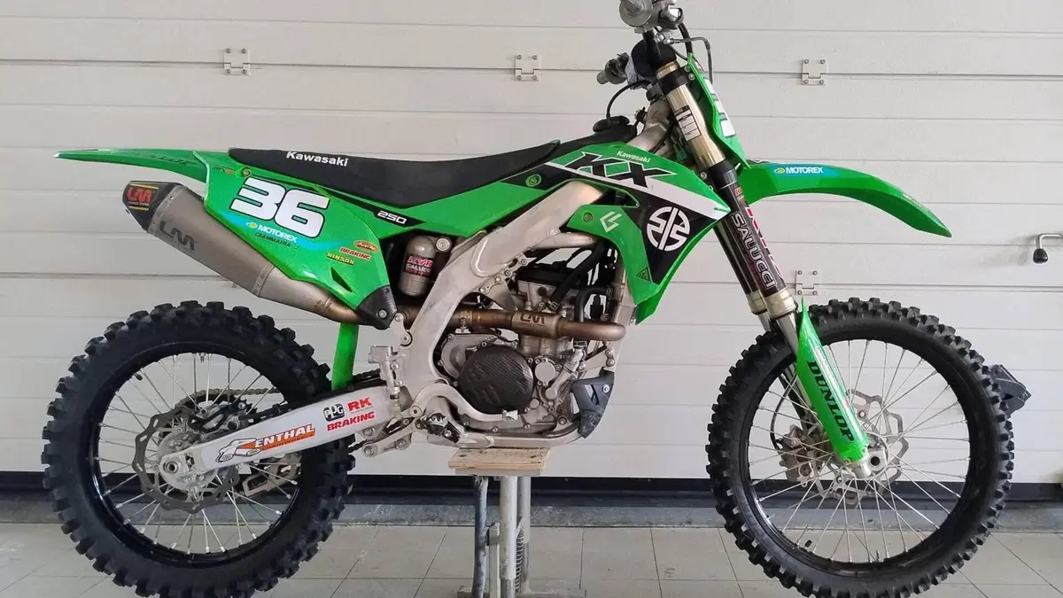 Kawasaki KX250F (2023)  (2)