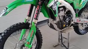 Kawasaki KX250F (2023)  (4)