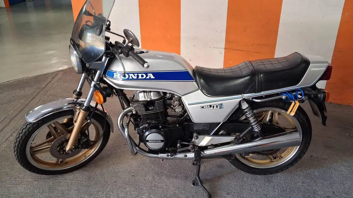 Honda   (2)