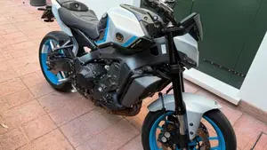 Yamaha MT-09 (2024 - 26)  (2)
