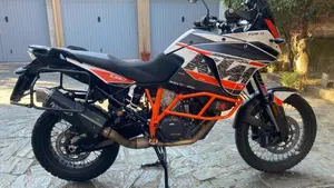 KTM 1090 Adventure R (2017 - 19)  (9)