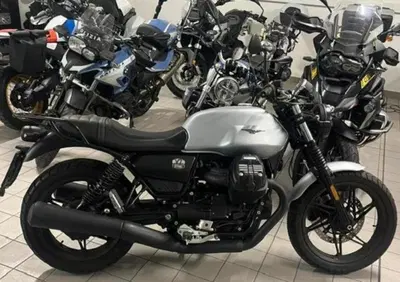 Moto Guzzi V7 Stone (2021 - 24) - Annuncio 10034328