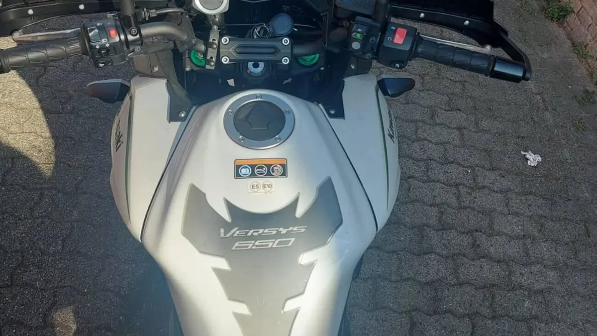 Kawasaki Versys 650 Tourer Plus (2017 - 20)  (3)