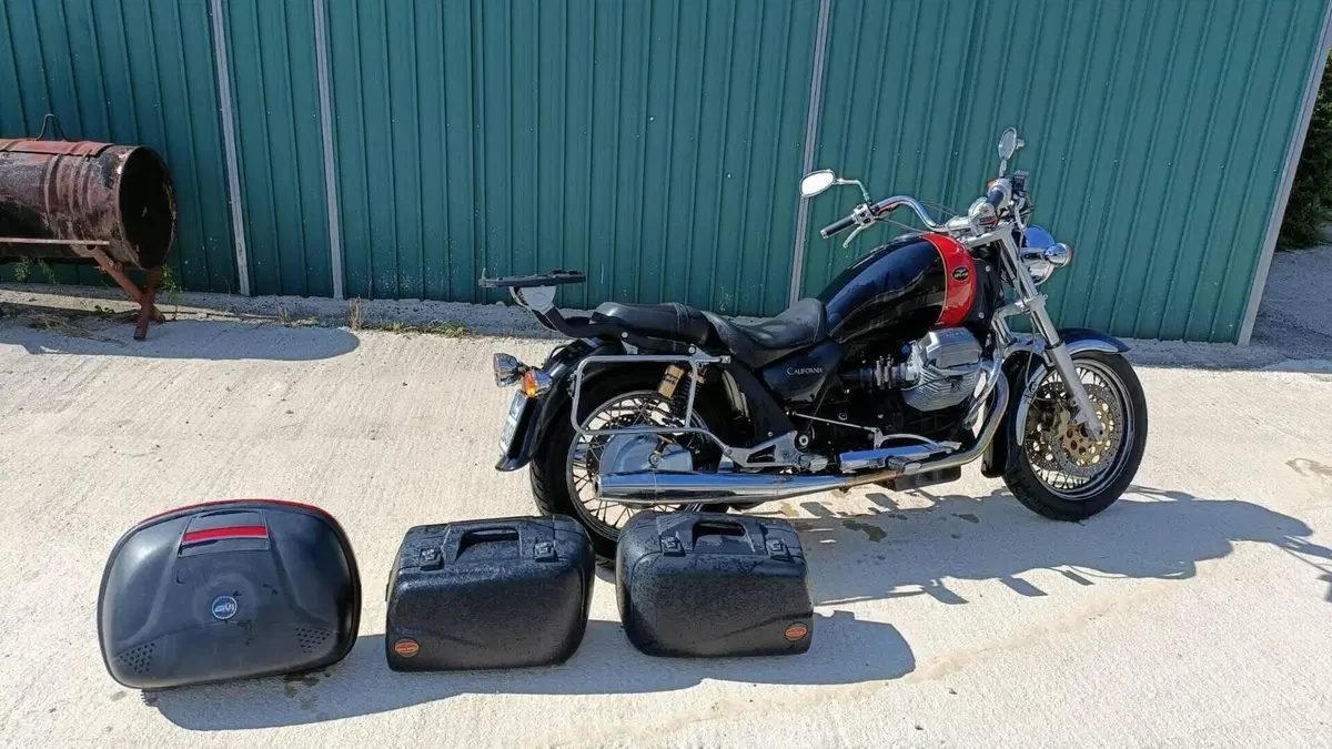 Moto Guzzi California Special Sport (2002)  (4)